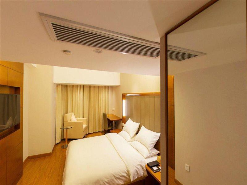 Ji Hotel Shanghai Yan An Road Branch Exterior photo