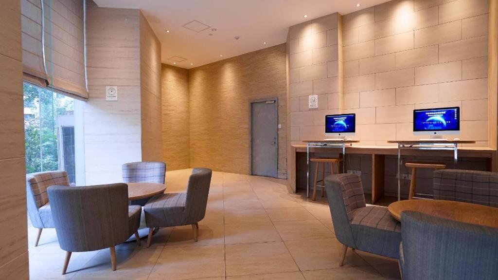 Ji Hotel Shanghai Yan An Road Branch Exterior photo